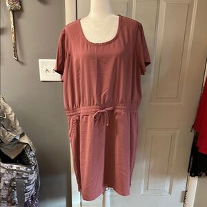 32 Degrees Pink Sheath Dress with Dolman Sleeves